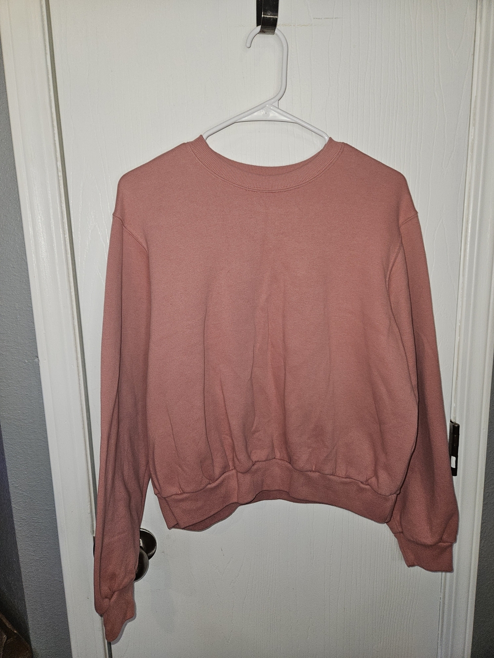 Hollister Rose Pink Crewneck Sweatshirt